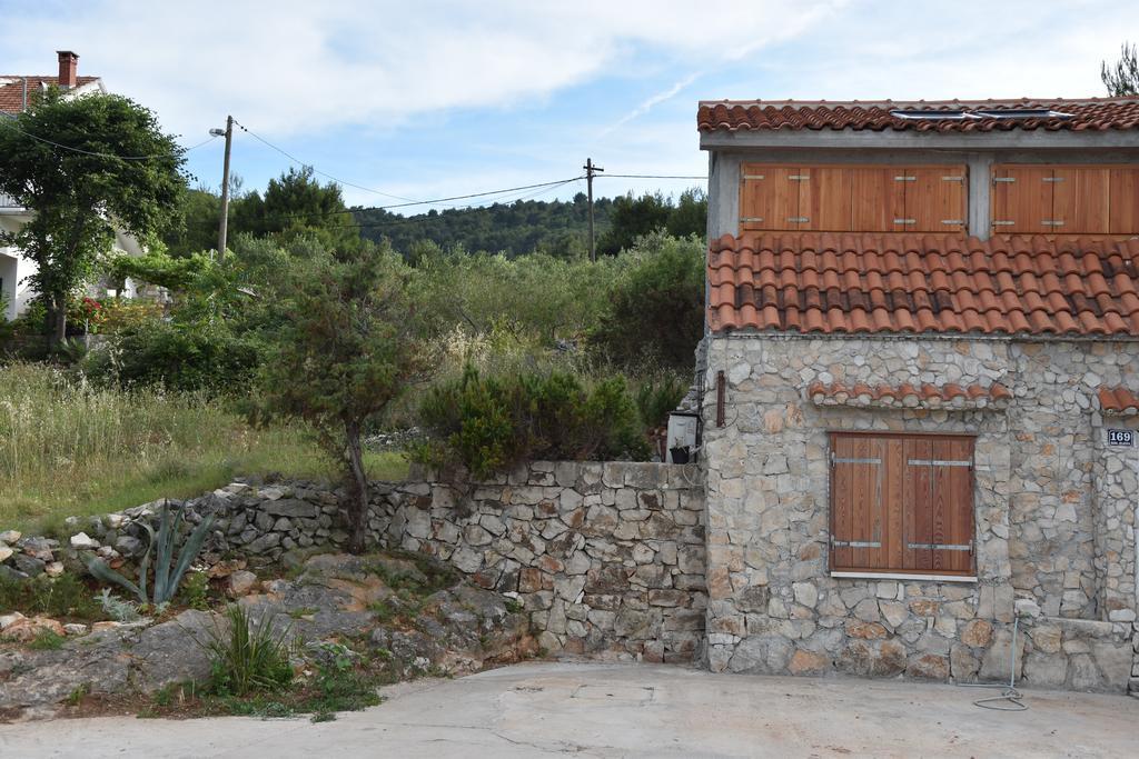 Ferienwohnung Mono Kai Triangle Trogir Exterior foto